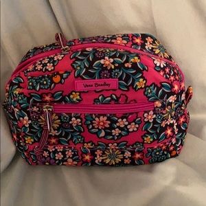 Vera Bradley Lighten Up Medium Cosmetic bag